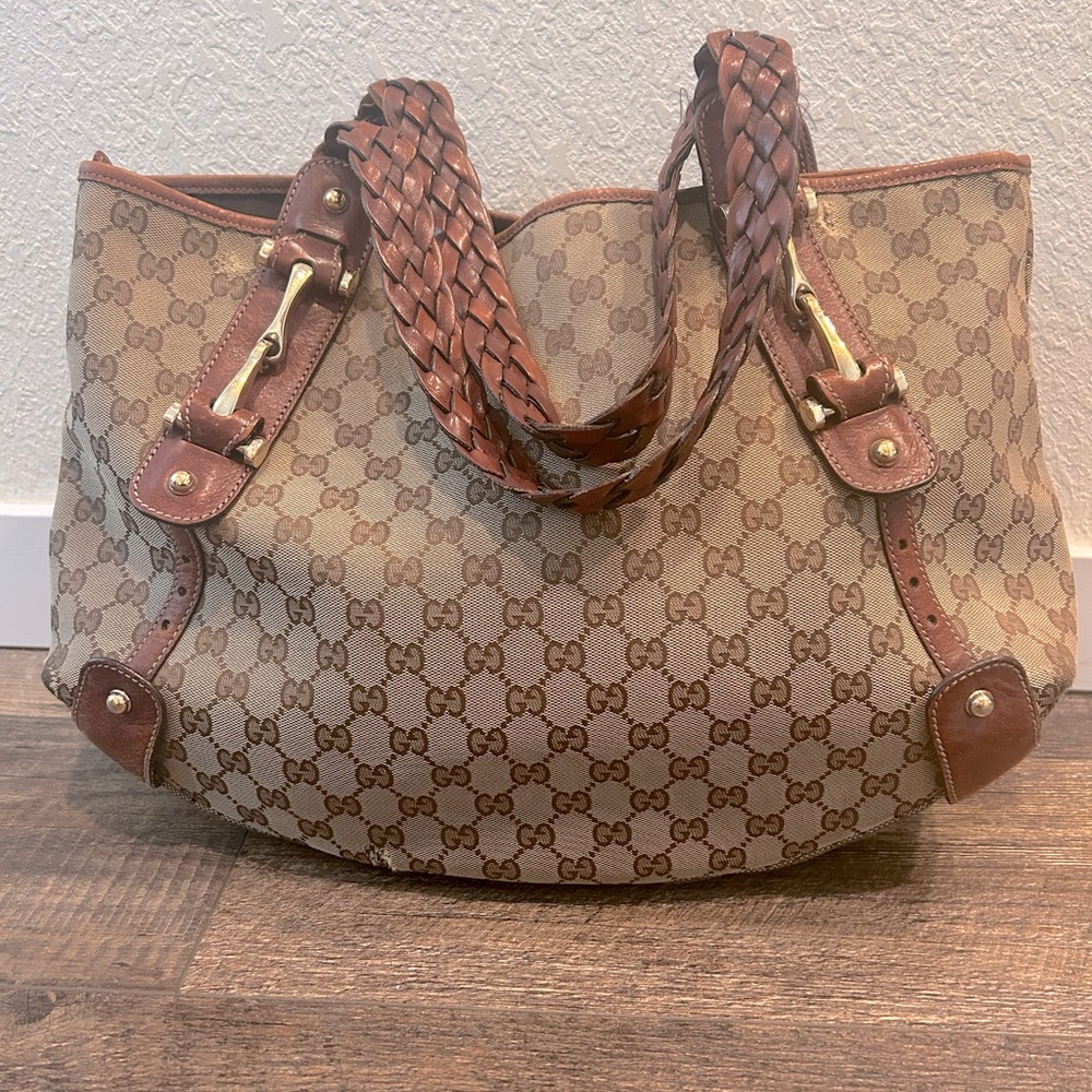 GUCCI- GG Large Horsebit Hobo bag